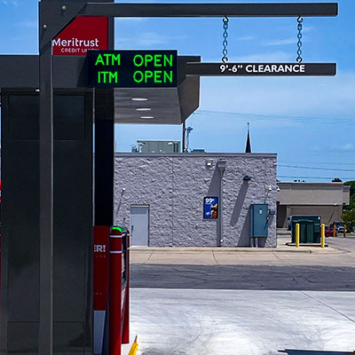 atm open itm open sign image